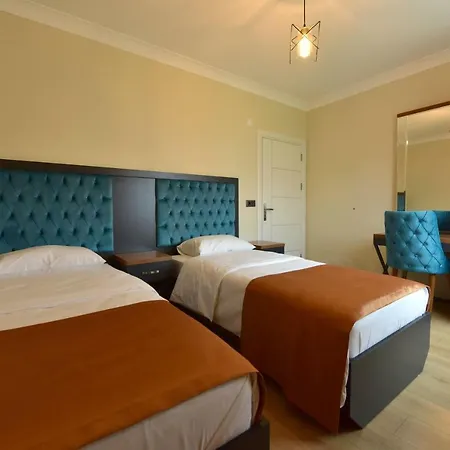 Inanlar Airport Apartahotel 4*