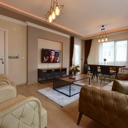 Inanlar Airport Апарт-готель 4*