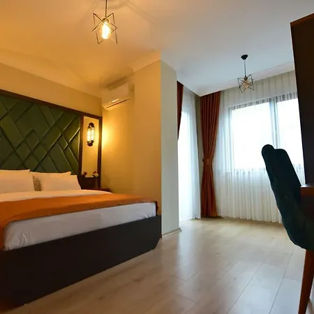 Inanlar Airport 4*